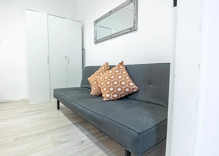 Bright 1br Apt, Prime Location & Wifi Vienna